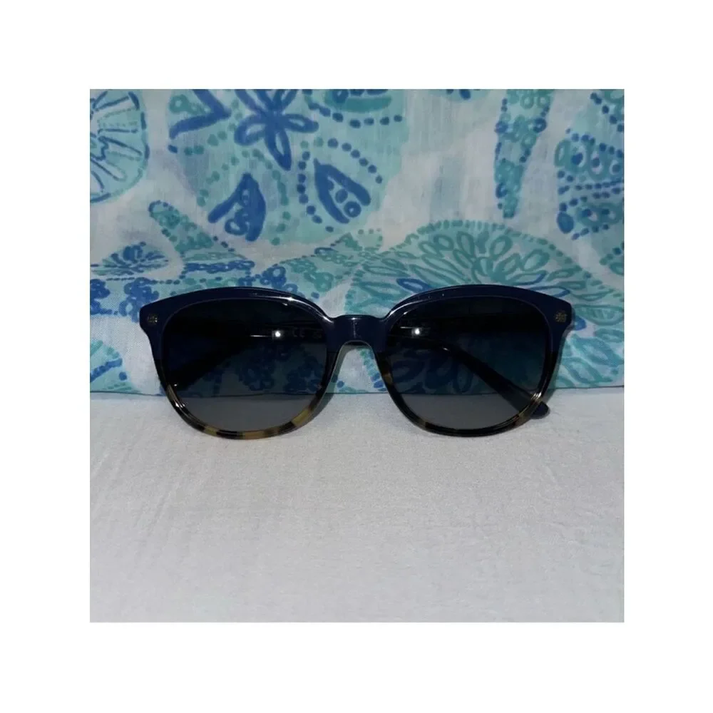 Tory Burch TY 7131 Navy Blue Tortoise Gold Tone Hardware 100 UV Prot Sunglasses